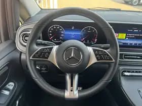 Mercedes-Benz V-Klasse V 220d L Avantgarde | Incl. BTW/BPM | 7-Persoons | Burmester | 360° Camera thumbnail 12