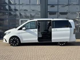 Mercedes-Benz V-Klasse V 220d L Avantgarde | Incl. BTW/BPM | 7-Persoons | Burmester | 360° Camera thumbnail 4