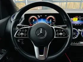 Mercedes-Benz B-Klasse B 250 e Luxury Line thumbnail 17
