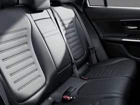 Mercedes-Benz GLC 300e 4-Matic Sport Edition thumbnail 12