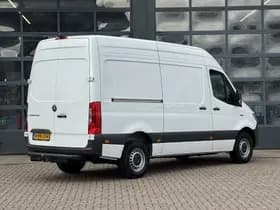 Mercedes-Benz ESprinter 320 L2H2 Select 81kWh | WLTP 257 km | Camera | Trekhaak | Certified 24 mnd garantie thumbnail 3