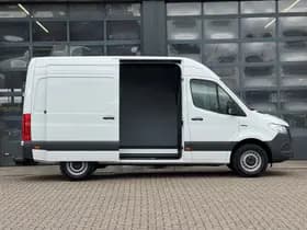 Mercedes-Benz ESprinter 320 L2H2 Select 81kWh | WLTP 257 km | Camera | Trekhaak | Certified 24 mnd garantie thumbnail 7