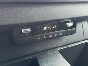 Mercedes-Benz Sprinter 319 3.0 V6 L2H2 | 2,8t Trekhaak | Camera | Cruise | Navi thumbnail 16