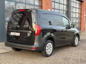 Mercedes-Benz ECitan 112 Base L1 51 kWh | 281 WLTP | Snelladen | Achteruitrijcamera thumbnail 4