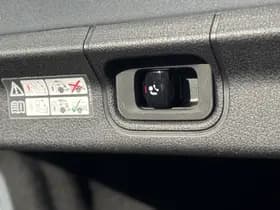 Mercedes-Benz EQE AMG 53 4-Matic+ 90 kWh thumbnail 8