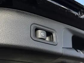 Mercedes-Benz GLA 250 e Star Edition Luxury Line thumbnail 7