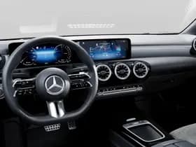 Mercedes-Benz A-Klasse A 250 e Business Solution AMG Premium Plus thumbnail 6