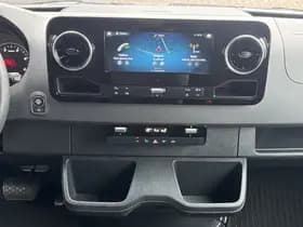 Mercedes-Benz Sprinter 315 L2H2 DC | 6-Persoons | 10"Mbux | 2,8t Trekhaak | Certified 24 mnd garantie thumbnail 14