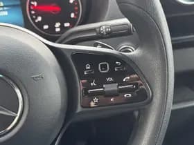 Mercedes-Benz Sprinter 315 L2H2 DC | 6-Persoons | 10"Mbux | 2,8t Trekhaak | Certified 24 mnd garantie thumbnail 17