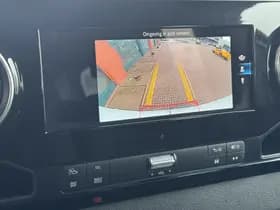 Mercedes-Benz Sprinter 315 L2H2 DC | 6-Persoons | 10"Mbux | 2,8t Trekhaak | Certified 24 mnd garantie thumbnail 20