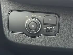 Mercedes-Benz Sprinter 315 L2H2 DC | 6-Persoons | 10"Mbux | 2,8t Trekhaak | Certified 24 mnd garantie thumbnail 25