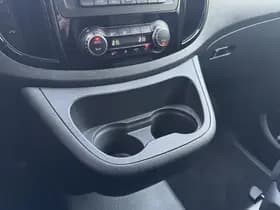 Mercedes-Benz Vito 119 L2 DC | LED | Distronic | Camera | Trekhaak 2,5t | Certified 24 mnd garantie thumbnail 17