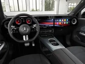 Mercedes-Benz GLB 250+ Business Solution AMG Electric thumbnail 6