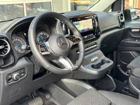 Mercedes-Benz EVito Tourer 129 L3 Pro 367 km WLTP | 8-Persoons thumbnail 2