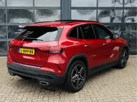 Mercedes-Benz GLA 180 Business Solution AMG thumbnail 5