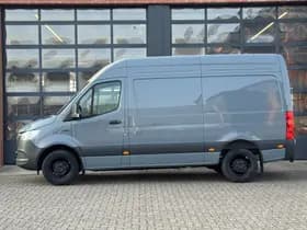 Mercedes-Benz ESprinter 320 L2H2 Pro 81kWh | WLTP 257 km | Trekhaak | Certified 24 mnd garantie thumbnail 3