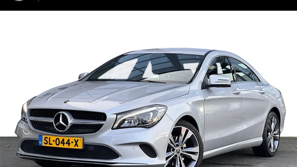 Mercedes-Benz CLA 180 — foto 1
