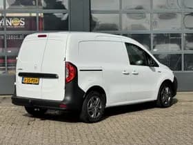 Mercedes-Benz ECitan L1 Pro 51 kWh | Snelladen | 3-Zits | Trekhaak | Certified 24 mnd garantie thumbnail 2