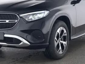 Mercedes-Benz GLC 300e 4-Matic Luxury Line thumbnail 3