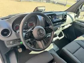 Mercedes-Benz Sprinter 315 Bakwagen + Laadklep | 3,5t Trekhaak | Camera | Certified 24 mnd garantie thumbnail 18