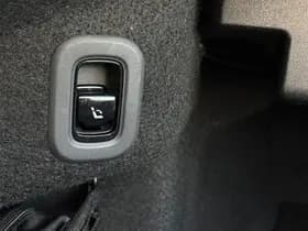 Mercedes-Benz CLE 200 Cabriolet AMG Line thumbnail 10