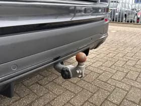 Mercedes-Benz GLC 300e 4-Matic AMG Line thumbnail 37