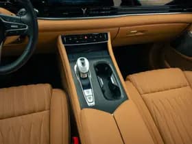 Voyah Dream Flagship Edition 109 kWh l Bi-directioneel l 4WD l 7 Persoons l thumbnail 18