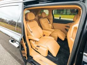 Voyah Dream Flagship Edition 109 kWh l Bi-directioneel l 4WD l 7 Persoons l thumbnail 21