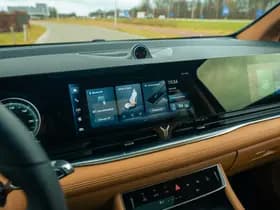 Voyah Dream Flagship Edition 109 kWh l Bi-directioneel l 4WD l 7 Persoons l thumbnail 26