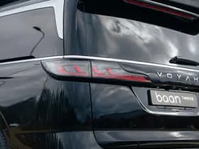 Voyah Dream Flagship Edition 109 kWh l Bi-directioneel l 4WD l 7 Persoons l thumbnail 54