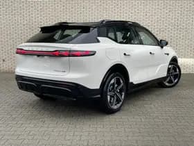 Voyah Courage Business Edition 80 kWh thumbnail 5