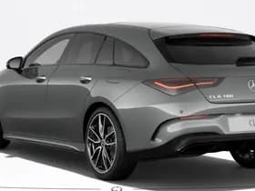 Mercedes-Benz CLA 180 Shooting Brake Business Solution AMG thumbnail 4