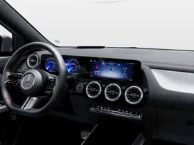 Mercedes-Benz EQA 250+ Business Solution AMG 71 kWh thumbnail 9