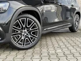 Mercedes-Benz GLB 200 Business Solution AMG thumbnail 2