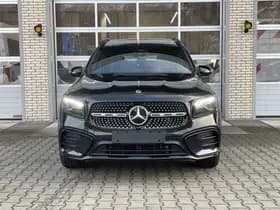 Mercedes-Benz GLB 200 Business Solution AMG thumbnail 3
