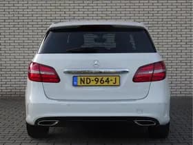 Mercedes-Benz B-Klasse B 180 AMG Line thumbnail 6