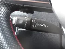 Mercedes-Benz B-Klasse B 180 AMG Line thumbnail 10