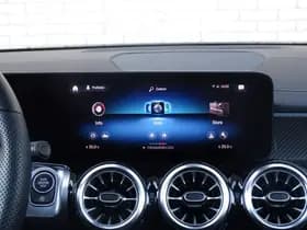 Mercedes-Benz GLB 200 AMG Line thumbnail 9