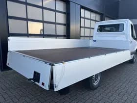 Mercedes-Benz ESprinter 420 Chassis L3 Pro 81kWh I 4250 GVW icm B-rijbewijs I Open Laadbak I Distronic thumbnail 22