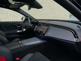 Mercedes-Benz E-Klasse AMG 53 4-Matic+ Premium thumbnail 11