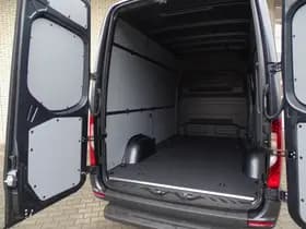 Mercedes-Benz ESprinter 320 L2 Pro 81kWh I DISTRONIC I DC laden 115 kW thumbnail 7