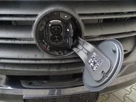 Mercedes-Benz ESprinter 320 L2 Pro 81kWh I DISTRONIC I DC laden 115 kW thumbnail 9