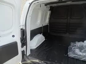 Mercedes-Benz ECitan 112 Pro L1 51 kWh Business Solution thumbnail 6