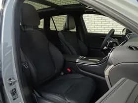 Mercedes-Benz GLC 300e 4-Matic Sport Edition thumbnail 12