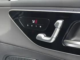 Mercedes-Benz GLC 300e 4-Matic Sport Edition thumbnail 9