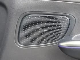 Mercedes-Benz GLC 300e 4-Matic Sport Edition thumbnail 10