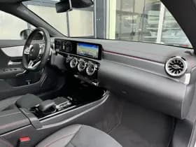 Mercedes-Benz CLA 200 Shooting Brake thumbnail 6