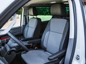 Volkswagen Caravelle thumbnail 109