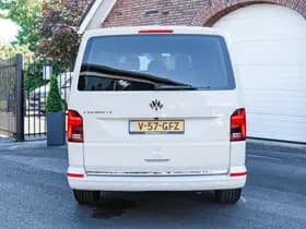 Volkswagen Caravelle thumbnail 32