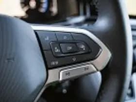 Volkswagen Caravelle thumbnail 72